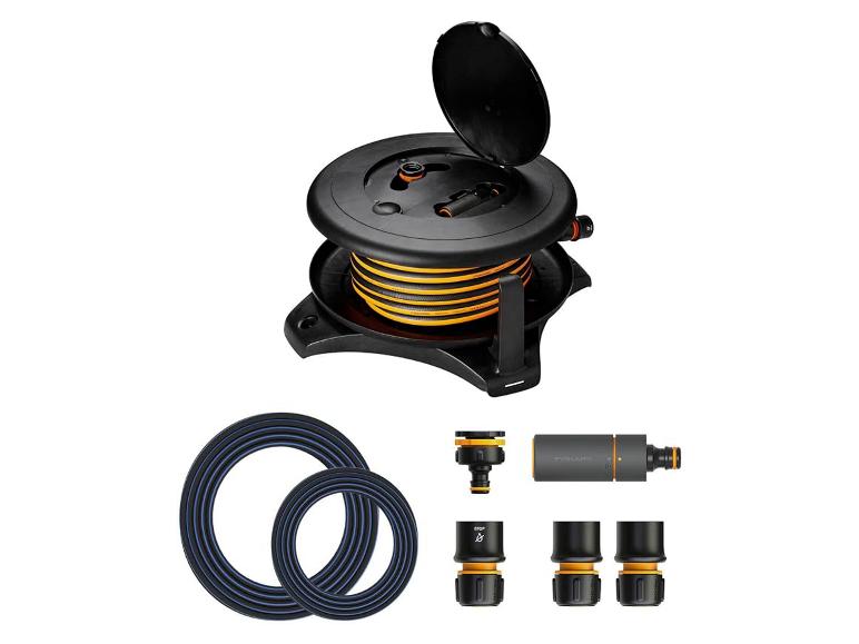 FISKARS Solid Wasserschlauchtrommel, inkl. 20 m Schlauch und inkl. Wandhalterung