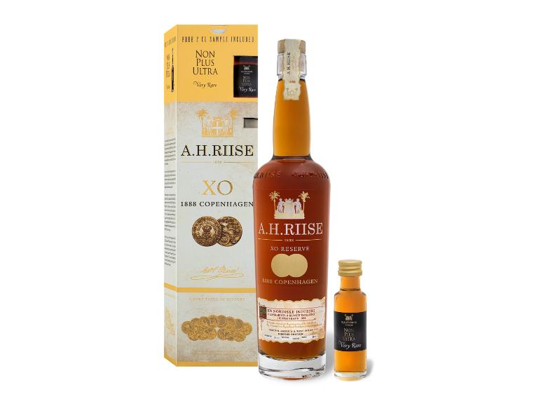 A.H. RIISE Copenhagen Medal (Rum-Basis) mit Geschenkbox 40% Vol und Mini-Probierflasche 2cl Non Plus Ultra Very Rare 42% Vol